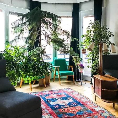 Spacious Bauhaus Icon Flat With Fitness In Central Buda, Close To The River And Margaret Island * Budapest