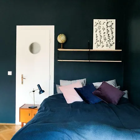 Apartamento Spacious Bauhaus Icon Flat With Fitness In Central Buda, Close To The River And Margaret Island Budapest